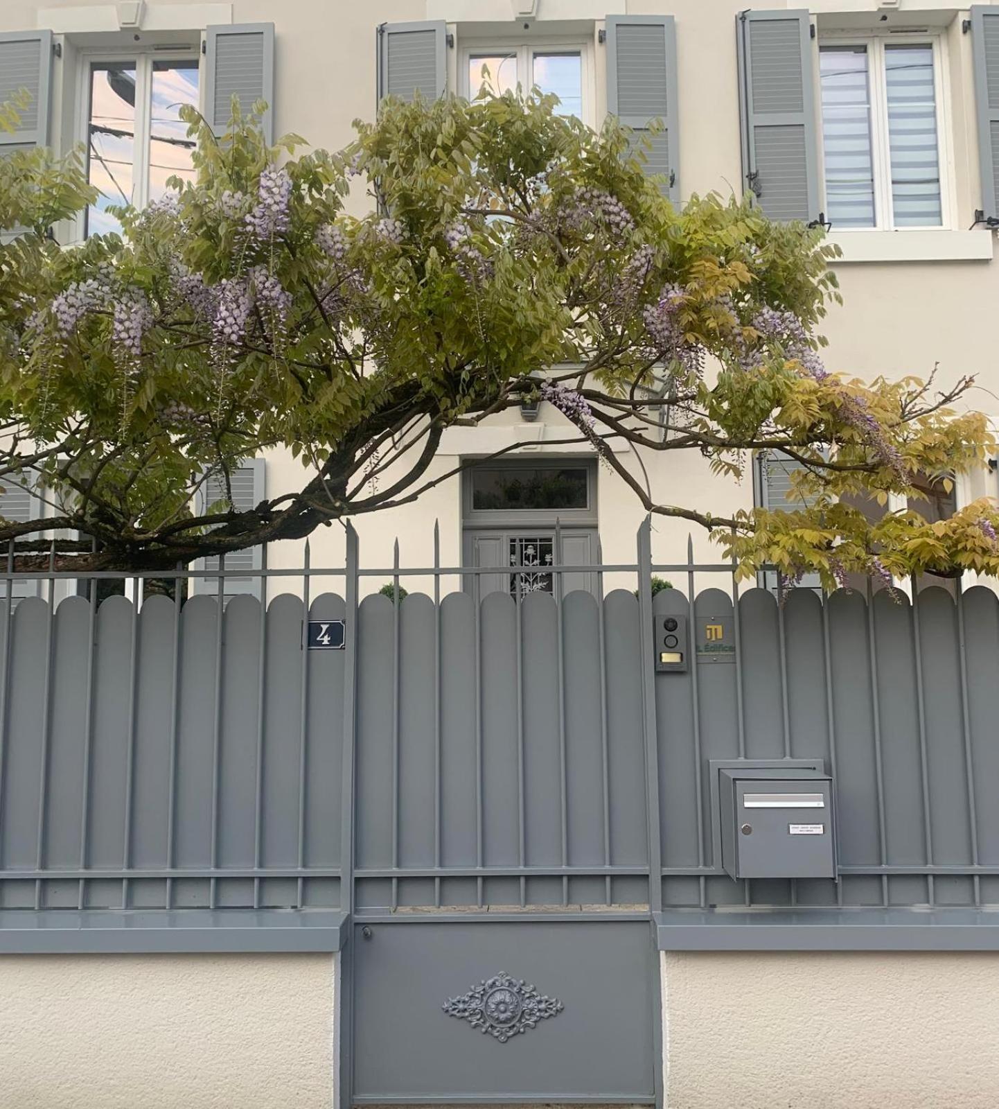 Joli T2 Jardin Parking Proche Gare Centre Ville Dijon Exterior foto
